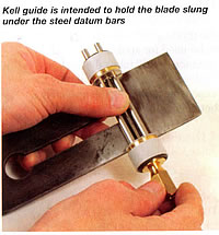 Kell Guide is intended to carry the blade slung under the steel datum bars